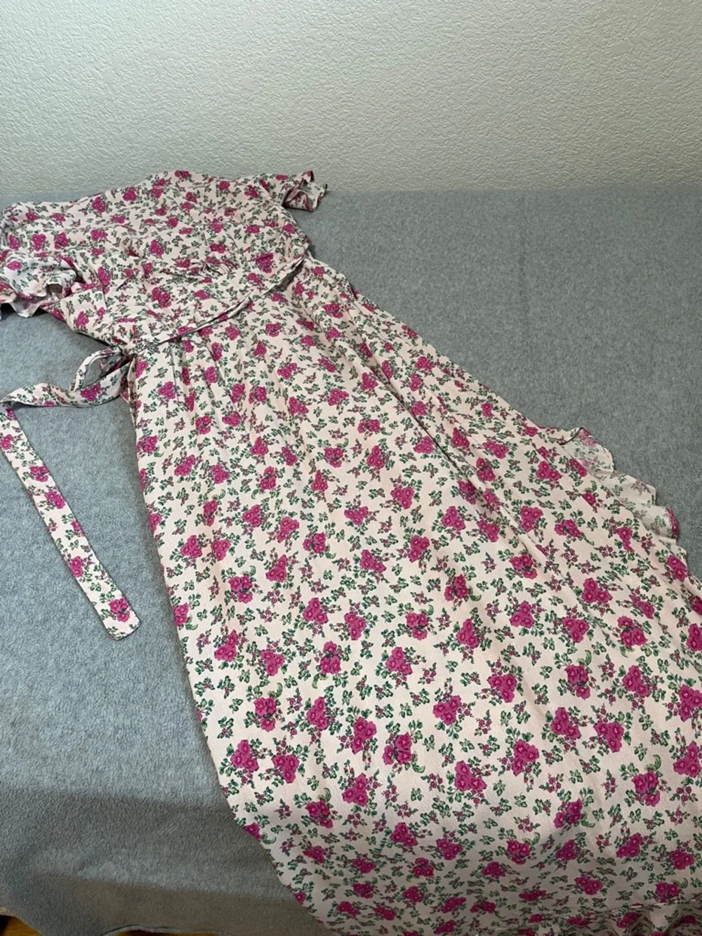 Bluivy Floral Wrap Maxi Dress Medium Ruffle Pink Romantic Feminine Cottage - Picture 9 of 10